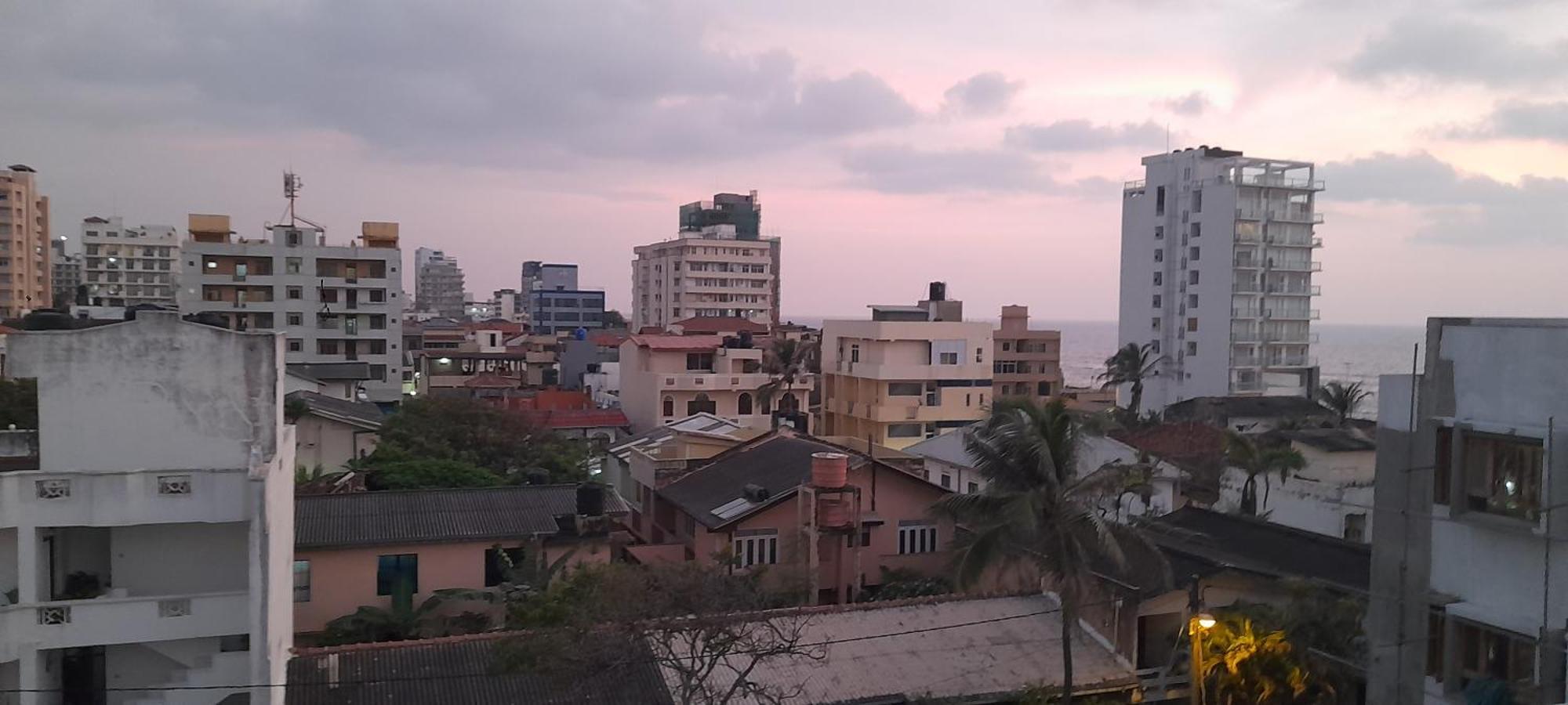 The Sanhinda Tourist Inn Colombo Nugegoda Exterior foto